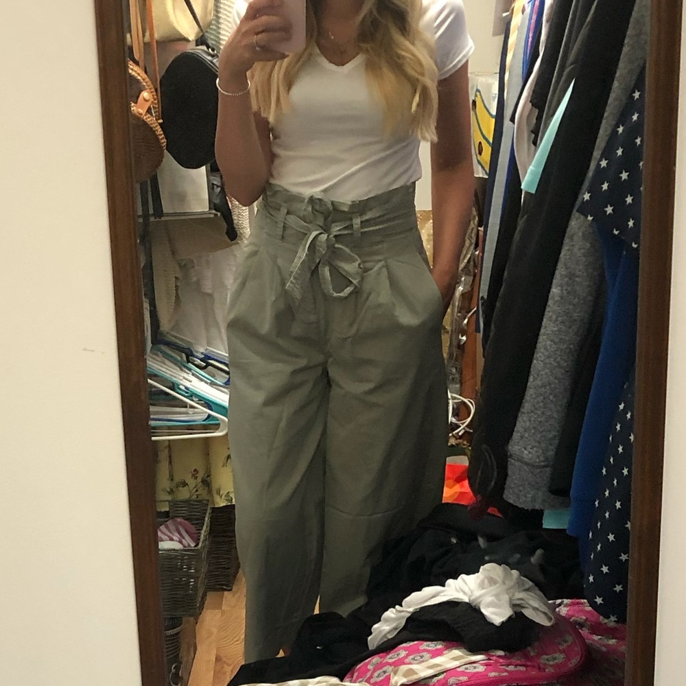 American eagle pants size 4